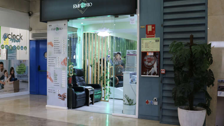 Nail Emporio